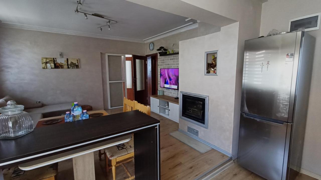 Nikolovi Home Apartments 帕莫瑞 外观 照片
