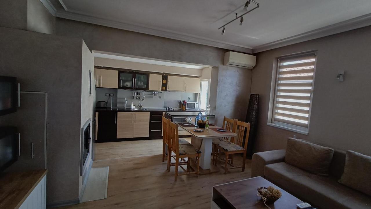 Nikolovi Home Apartments 帕莫瑞 外观 照片